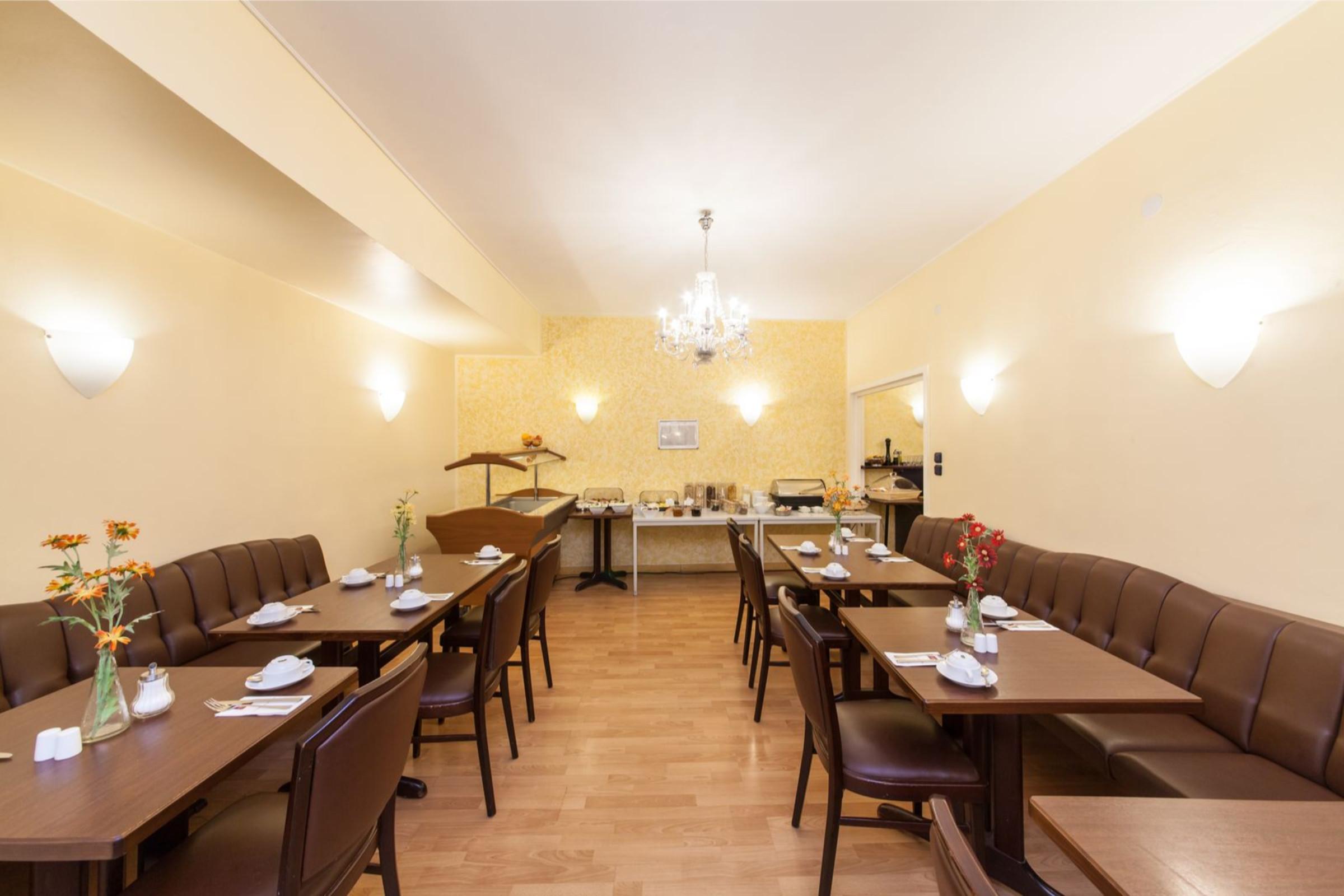 Hotel An Der Oper Duesseldorf Ngoại thất bức ảnh